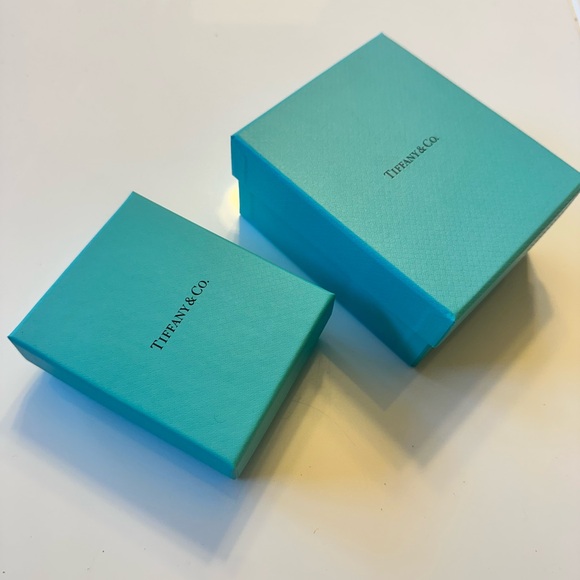 Tiffany & Co. Set - Picture 9 of 10